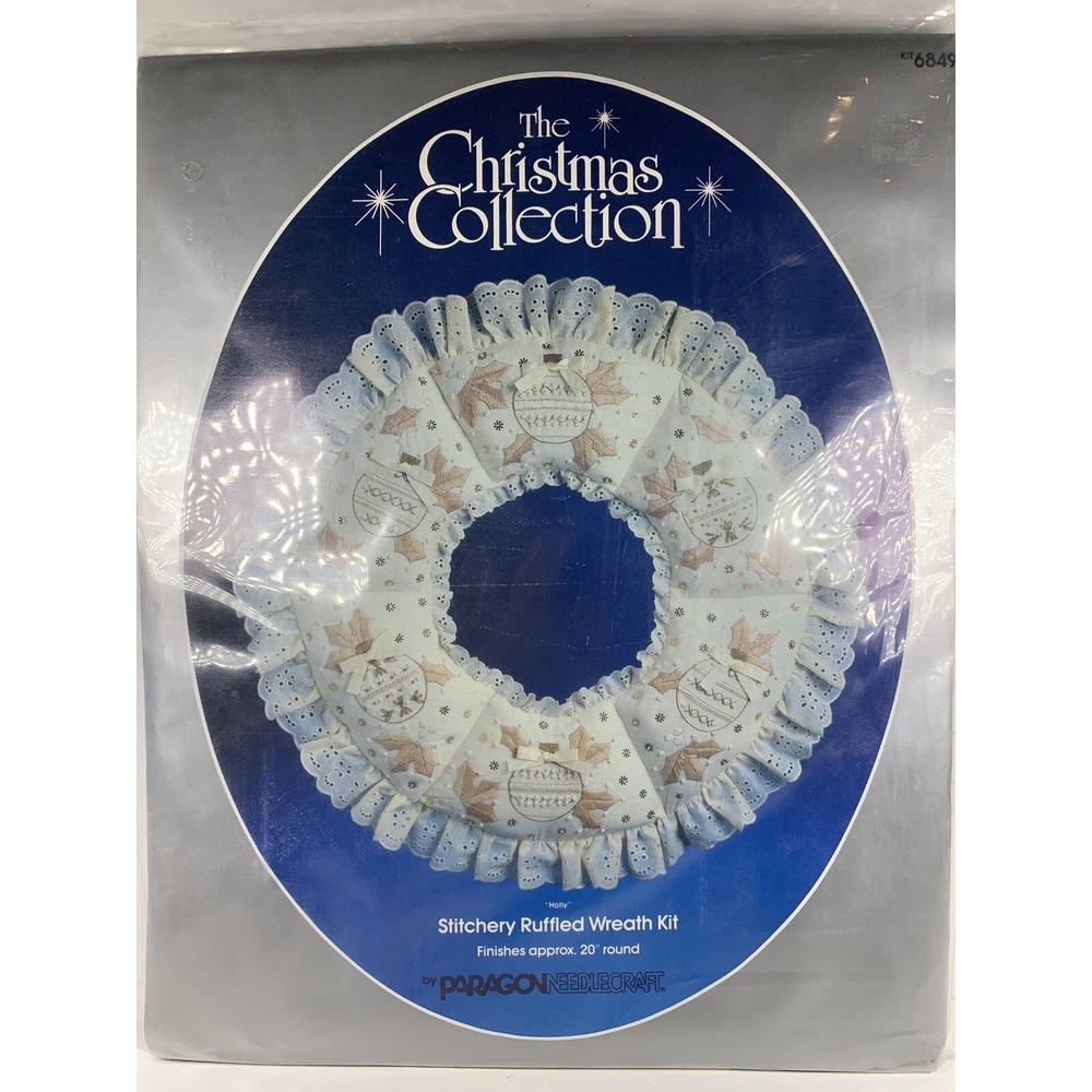 NIP Vtg 1985 Paragon Needlecraft The Christmas Collection 6849 HOLLY Wreath